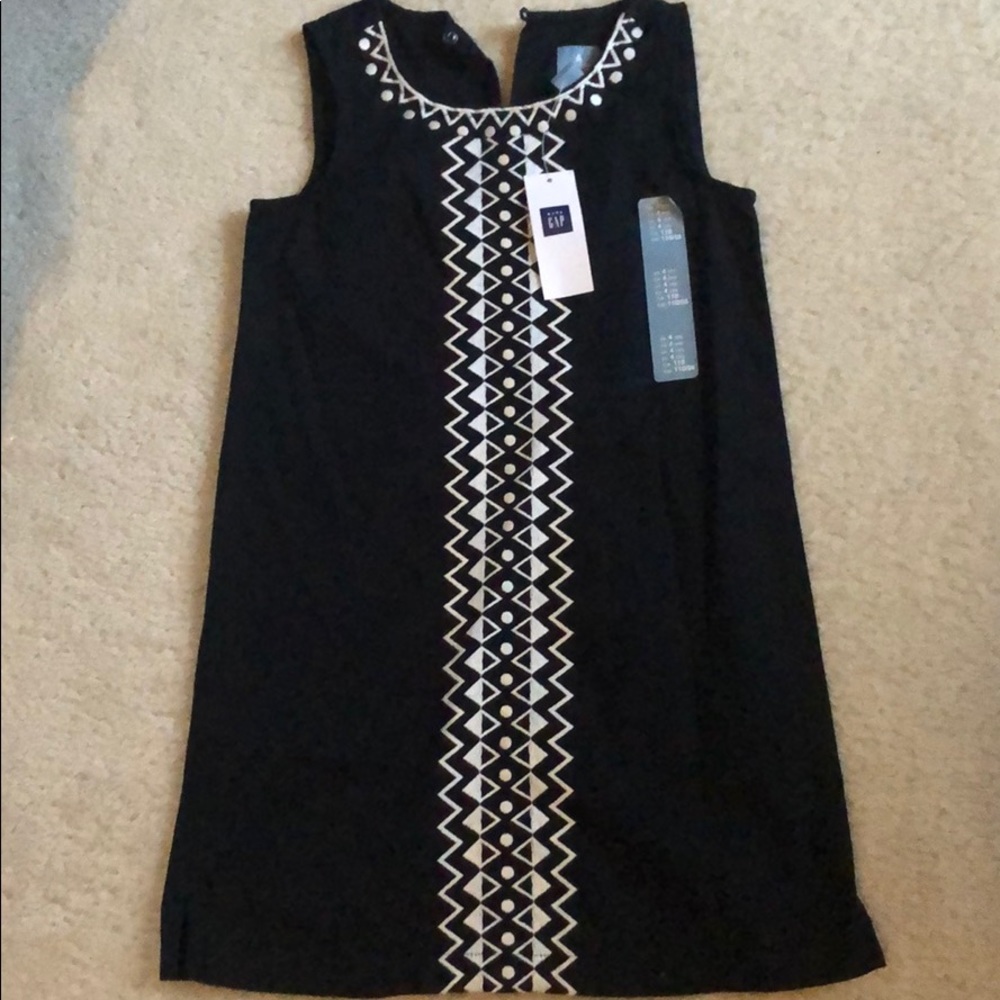 NWT GAP embroidered Tunic/dress